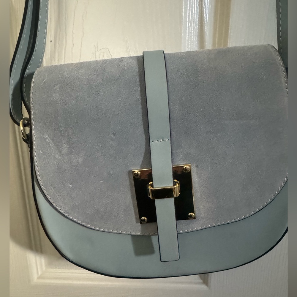 Chic Gray Leather Crossbody Bag